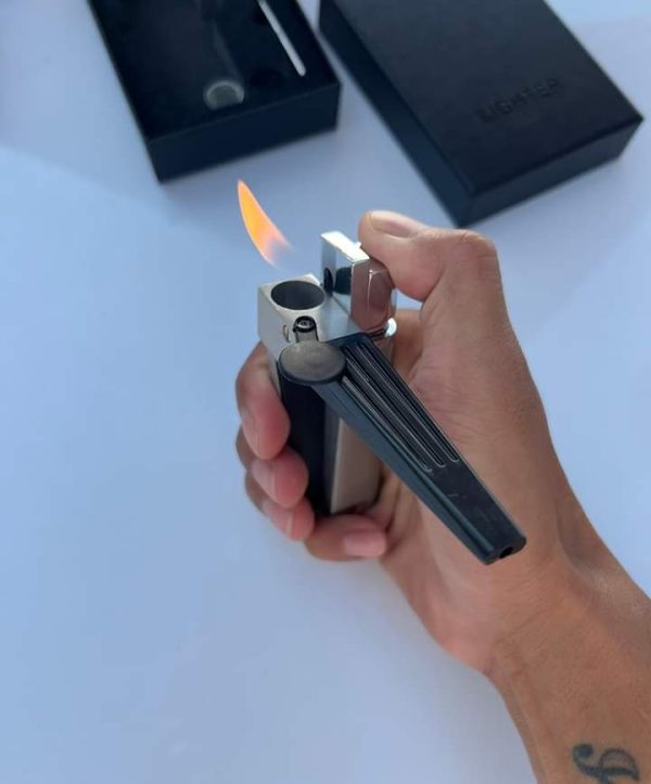 metal refillable open flame gas lighter gift box packaging with accessory Lighter (Copy)